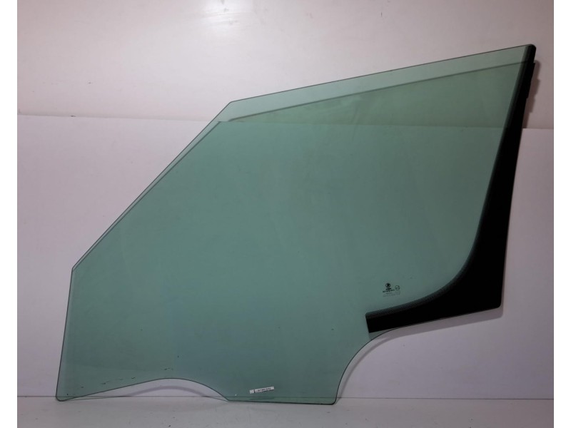 Recambio de luna delantera derecha para skoda yeti active referencia OEM IAM 5L0845022G 76450 R