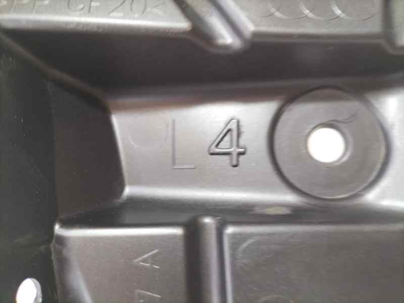 Recambio de molduras traseras para audi a3 sportback (8va) ambiente referencia OEM IAM 8V4807377A 87170 