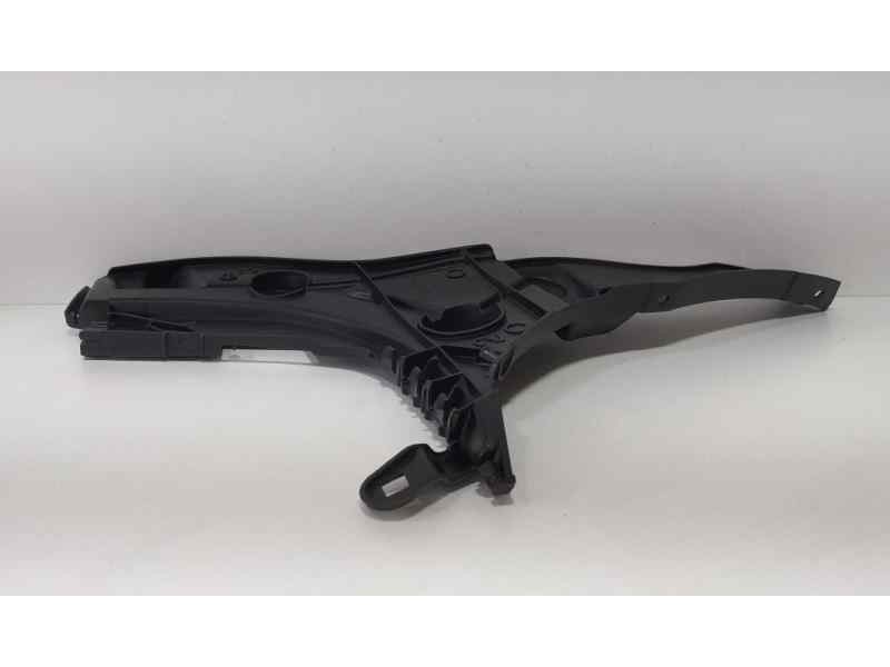 Recambio de molduras traseras para audi a3 sportback (8va) ambiente referencia OEM IAM 8V4807377A 87170 