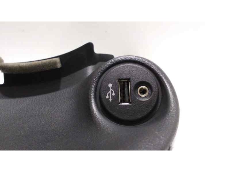 Recambio de salpicadero para nissan juke (f15) acenta referencia OEM IAM 681PZ1KZ0A 47429 