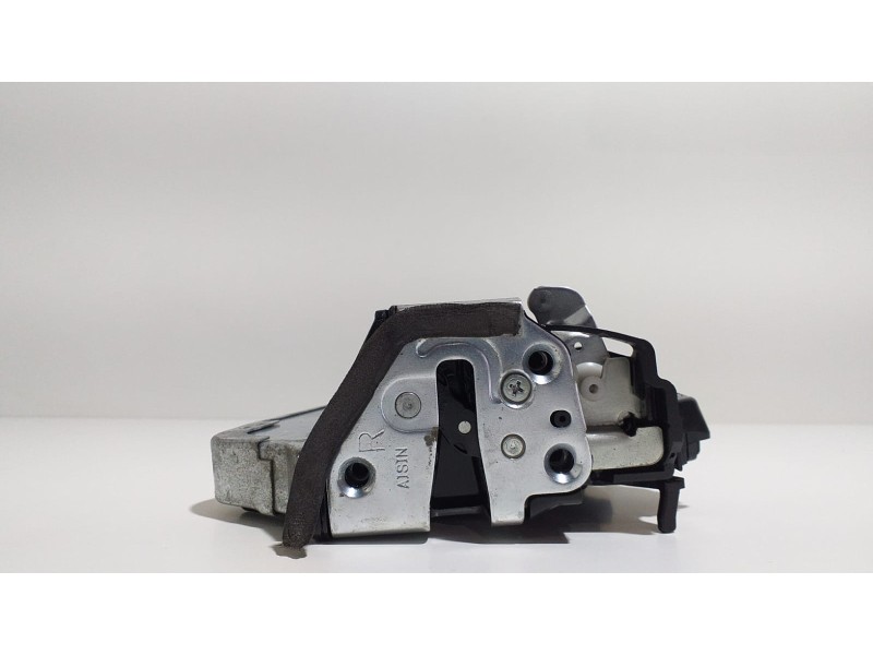 Recambio de cerradura puerta trasera derecha para suzuki grand vitara jb (jt) 2.0 jlx-a (5-ptas.) referencia OEM IAM J20A 55291 