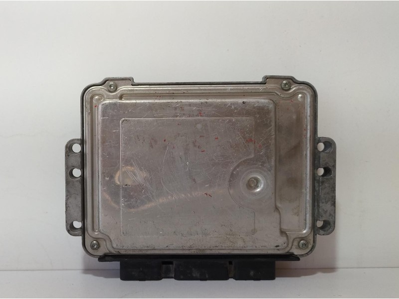 Recambio de centralita motor uce para renault scenic ii confort expression referencia OEM IAM 8200391966 69294 R