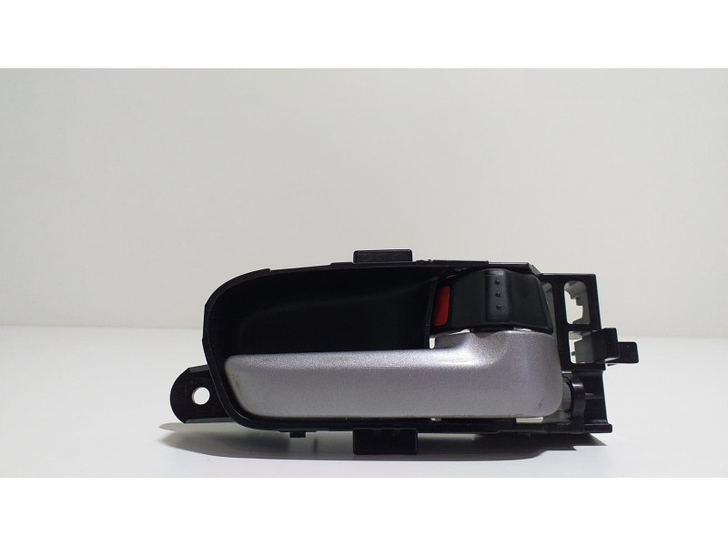 Recambio de maneta interior delantera derecha para suzuki grand vitara jb (jt) 2.0 jlx-a (5-ptas.) referencia OEM IAM 8311065J00