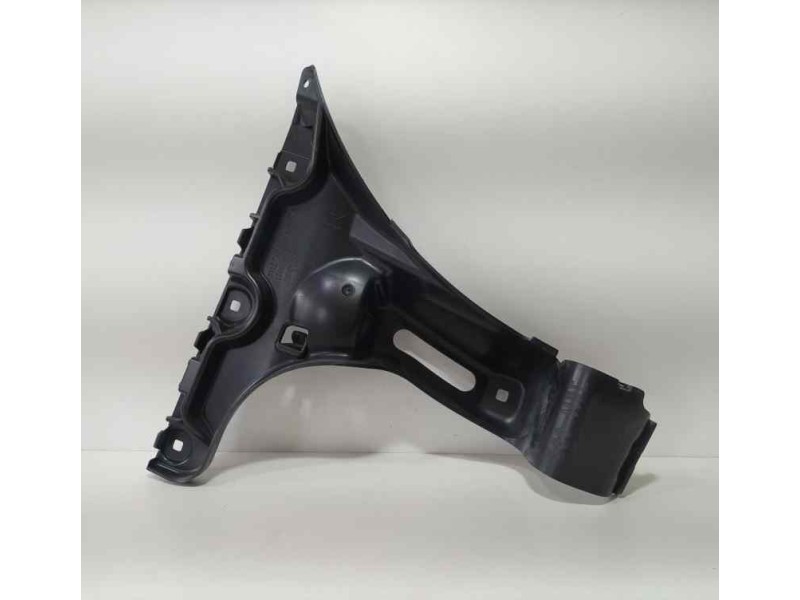 Recambio de molduras traseras para bmw serie 5 berlina (e60) 520d referencia OEM IAM 51127178186 87172 