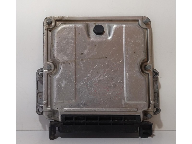 Recambio de centralita motor uce para citroën c5 berlina 2.0 hdi sx referencia OEM IAM 9643525580 69305 R Recambio de centralita motor uce para citroën c5 berlina 2.0 hdi sx referencia OEM IAM 9643525580 69305 R