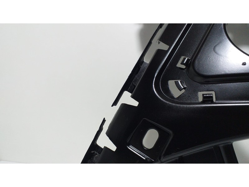 Recambio de molduras traseras para bmw x6 (e71) 3.5d referencia OEM IAM 51127176245 59469 