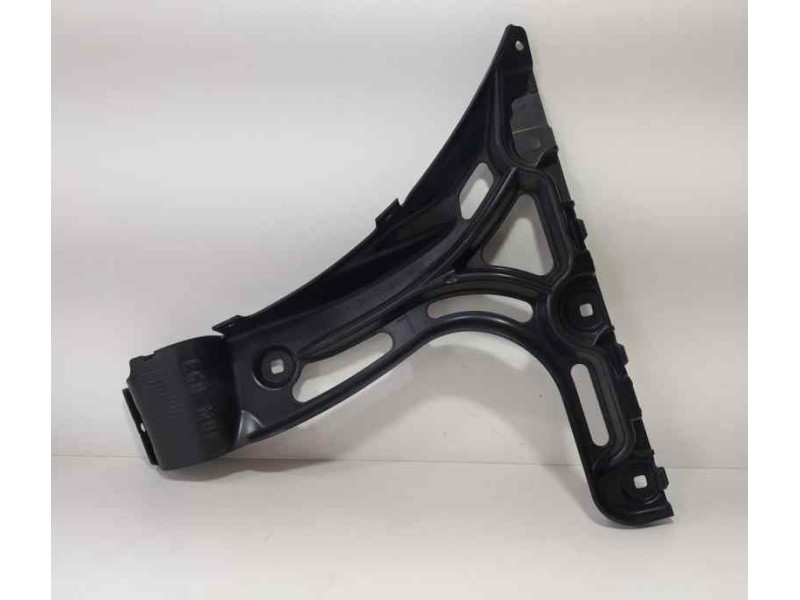 Recambio de molduras traseras para bmw serie 5 berlina (e60) 520d referencia OEM IAM 51127178185 87173 