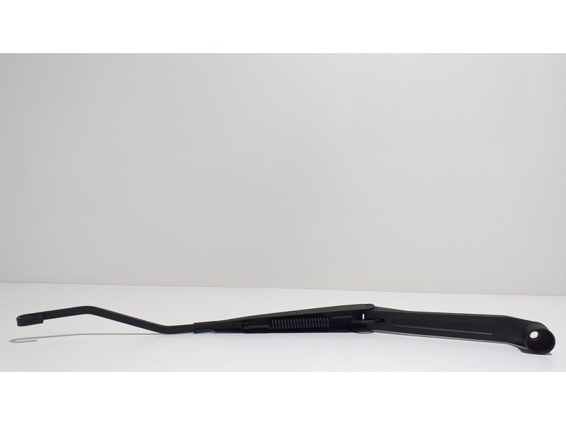 Recambio de brazo limpia delantero izquierdo para suzuki grand vitara jb (jt) 2.0 jlx-a (5-ptas.) referencia OEM IAM J20A 55307 