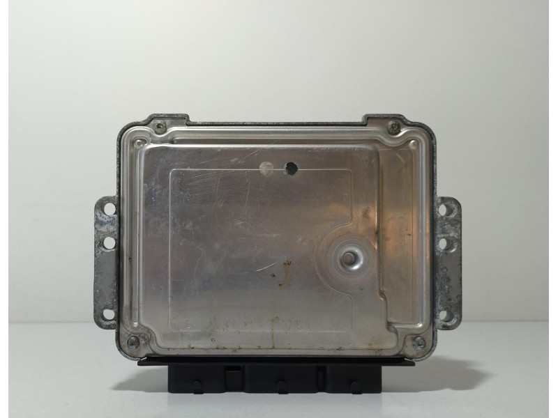 Recambio de centralita motor uce para peugeot 307 berlina (s2) 1.6 hdi referencia OEM IAM 9660324180 69316 R