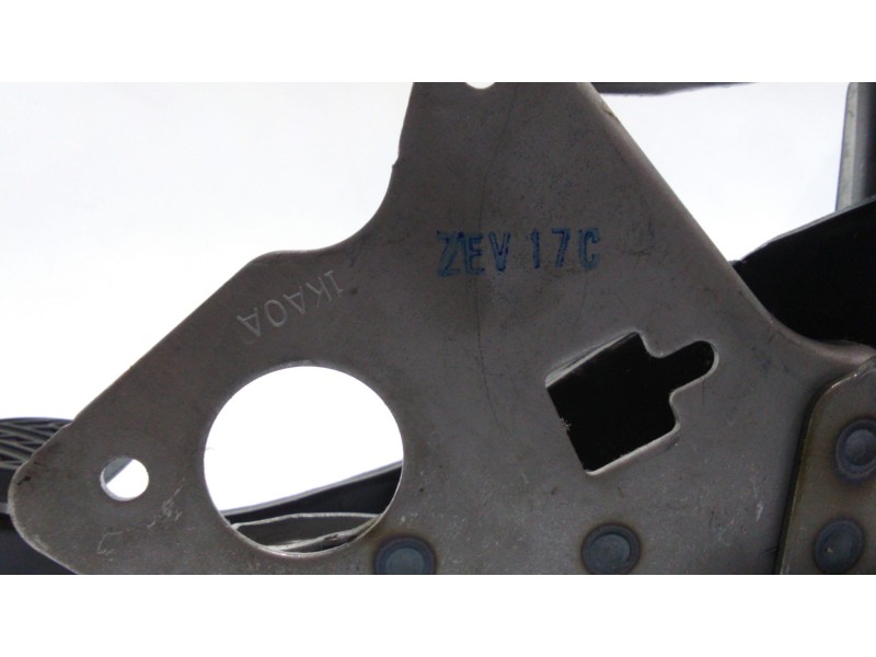 Recambio de pedal freno para nissan juke (f15) acenta referencia OEM IAM 465011KA2B 47460 