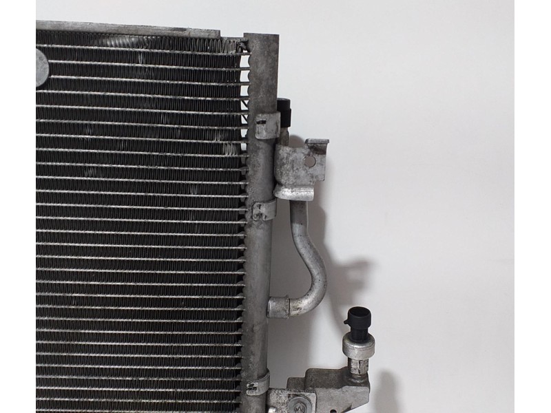 Recambio de condensador / radiador aire acondicionado para opel astra h berlina 1.7 16v cdti referencia OEM IAM 13129195 66724 