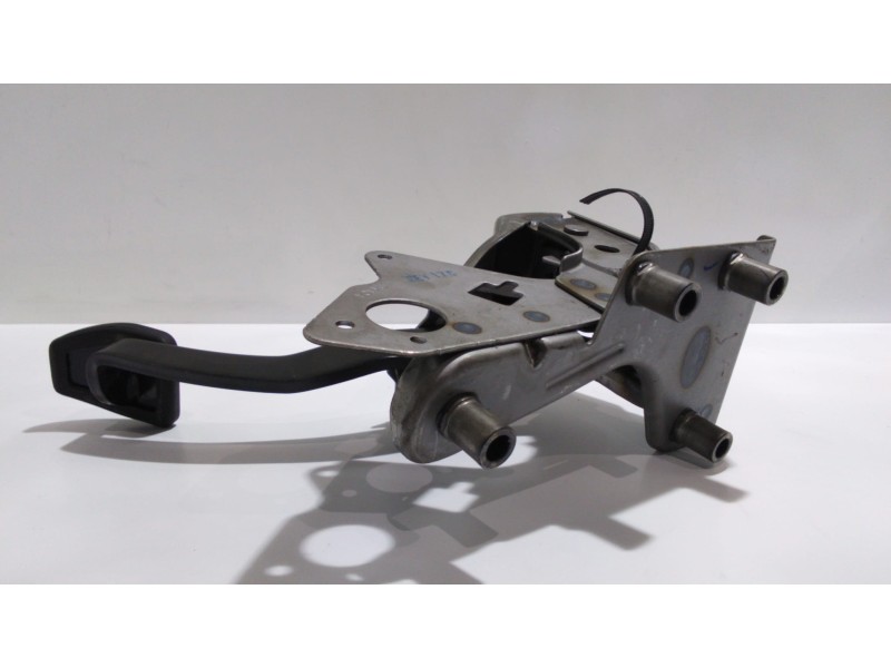 Recambio de pedal freno para nissan juke (f15) acenta referencia OEM IAM 465011KA2B 47460 