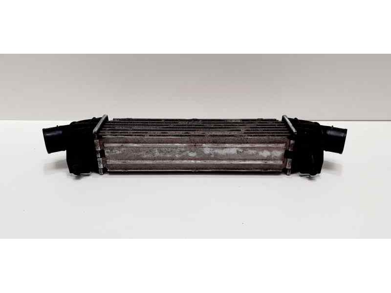 Recambio de intercooler para ford mondeo berlina (ge) 2.0 16v di td cat referencia OEM IAM 868963A 42465 