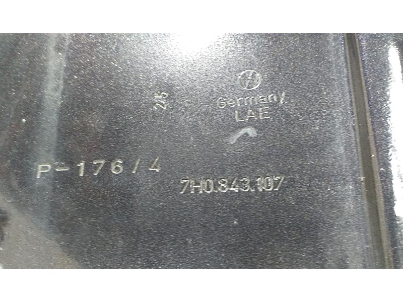 Recambio de puerta lateral corredera izquierda para volkswagen t5 bus 2.5 tdi referencia OEM IAM 7H0843107 73414 