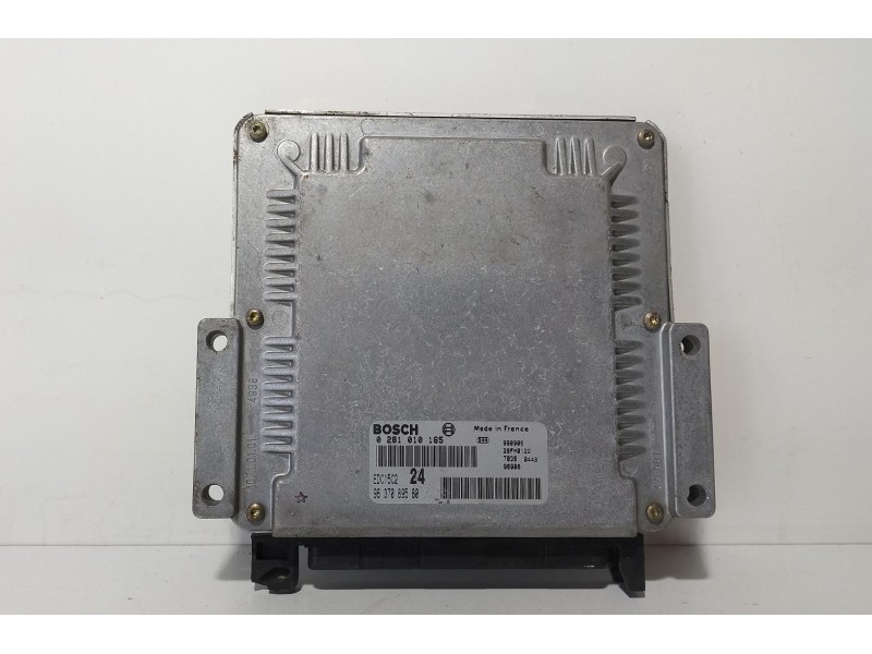 Recambio de centralita motor uce para citroën xantia berlina 2.0 hdi 90/110 attraction referencia OEM IAM 9637089580 69353 R