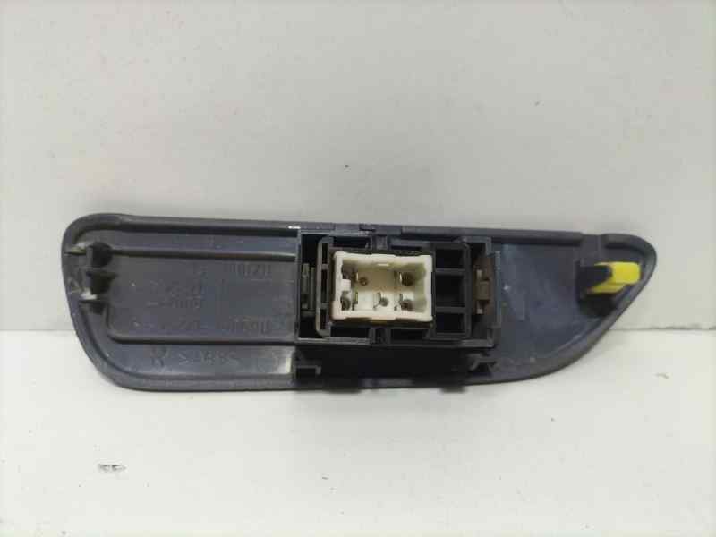 Recambio de mando elevalunas trasero derecho para toyota land cruiser (j9) td gx (5-ptas.) referencia OEM IAM 7421560070 82650 