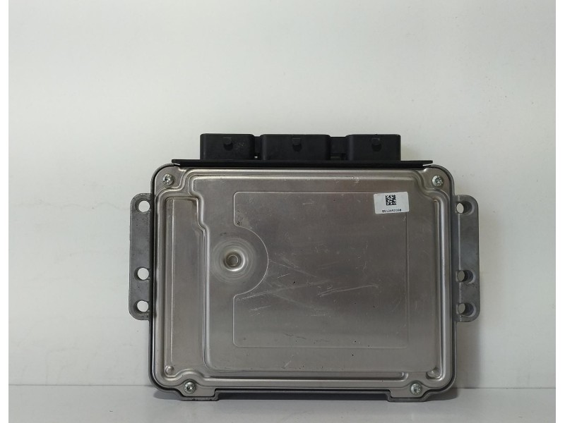 Recambio de centralita motor uce para citroën c4 coupe collection referencia OEM IAM 9661773380 69357 R