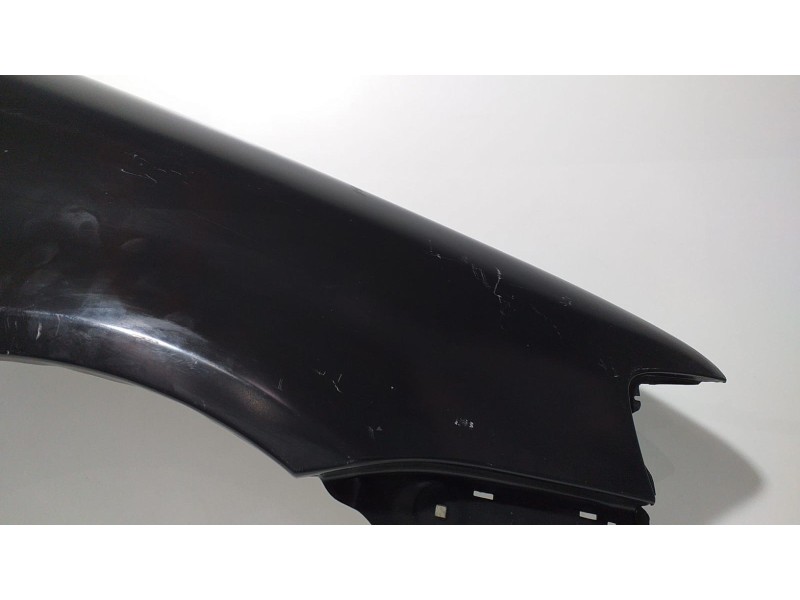 Recambio de aleta delantera derecha para volkswagen polo berlina (6n2) 1.9 sdi referencia OEM IAM 6N0821022H 59541 