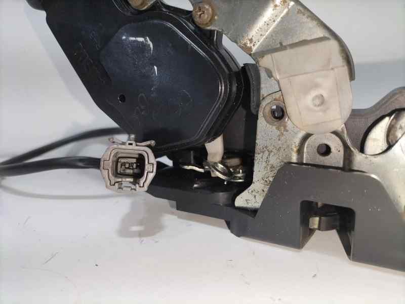 Recambio de cerradura puerta delantera derecha para toyota land cruiser (j9) td gx (5-ptas.) referencia OEM IAM 6903060051 82658