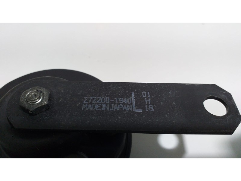 Recambio de claxon para suzuki grand vitara jb (jt) 2.0 jlx-a (5-ptas.) referencia OEM IAM 2721001810H 55354 