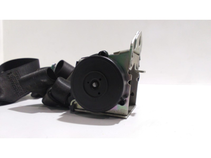 Recambio de cinturon seguridad trasero izquierdo para bmw serie 1 berlina (e81/e87) 118d referencia OEM IAM 607051100B 47503  Recambio de cinturon seguridad trasero izquierdo para bmw serie 1 berlina (e81/e87) 118d referencia OEM IAM 607051100B 47503