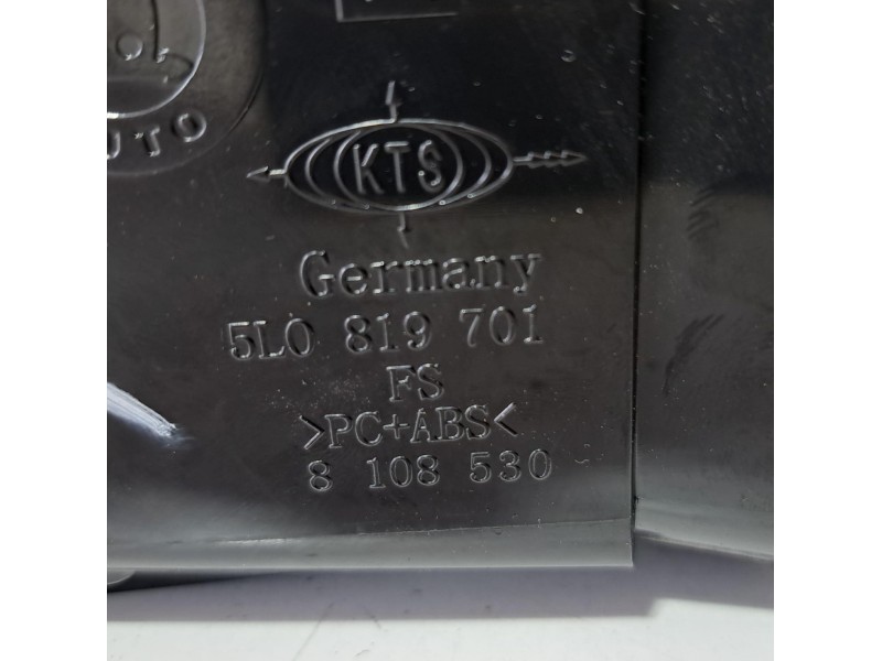 Recambio de rejilla aireadora para skoda yeti active referencia OEM IAM 5L0819701 76523 R