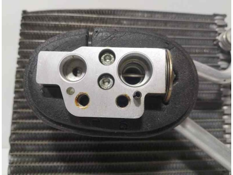 Recambio de radiador calefaccion / aire acondicionado para audi a3 (8p) 1.9 tdi referencia OEM IAM 1K0819031B 85889 