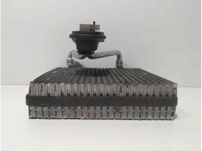 Recambio de radiador calefaccion / aire acondicionado para audi a3 (8p) 1.9 tdi referencia OEM IAM 1K0819031B 85889 