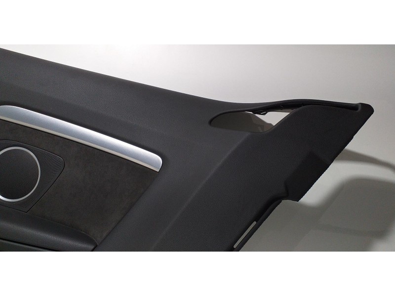Recambio de guarnecido puerta trasera derecha para audi a5 coupe (8t) 2.0 tdi referencia OEM IAM 8T0867036 59565 