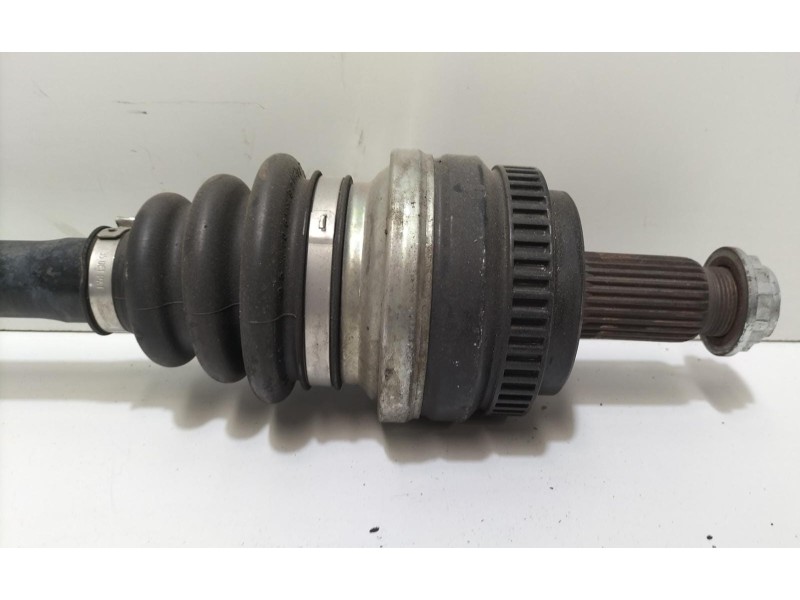 Recambio de transmision trasera derecha para bmw serie 1 berlina (e81/e87) 118d referencia OEM IAM 7533446AI02 76489 