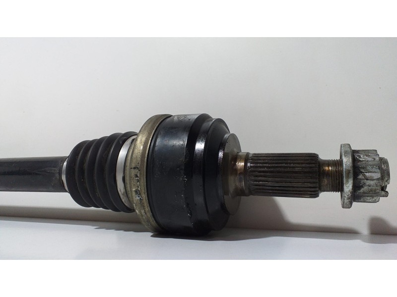 Recambio de transmision trasera derecha para porsche cayenne (typ 92aa) gts referencia OEM IAM 7P0501201D 66769 