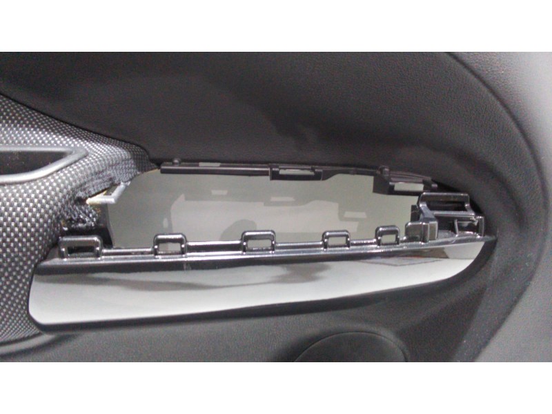 Recambio de guarnecido puerta delantera izquierda para nissan juke (f15) acenta referencia OEM IAM 809111KB0A 47525 