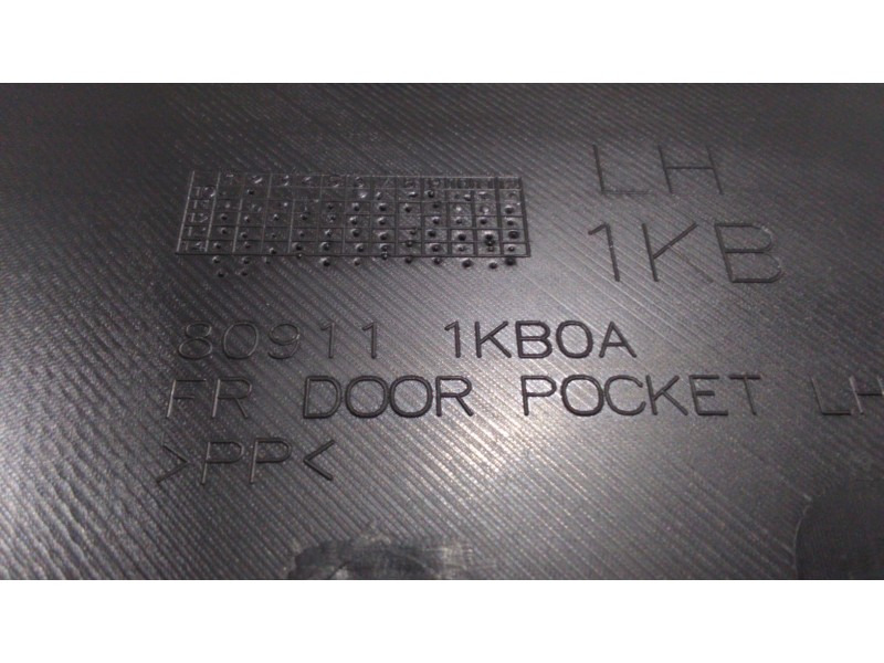 Recambio de guarnecido puerta delantera izquierda para nissan juke (f15) acenta referencia OEM IAM 809111KB0A 47525 
