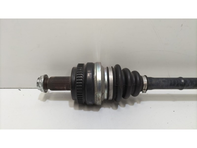 Recambio de transmision trasera izquierda para bmw serie 1 berlina (e81/e87) 118d referencia OEM IAM 7533445AI02 76490 