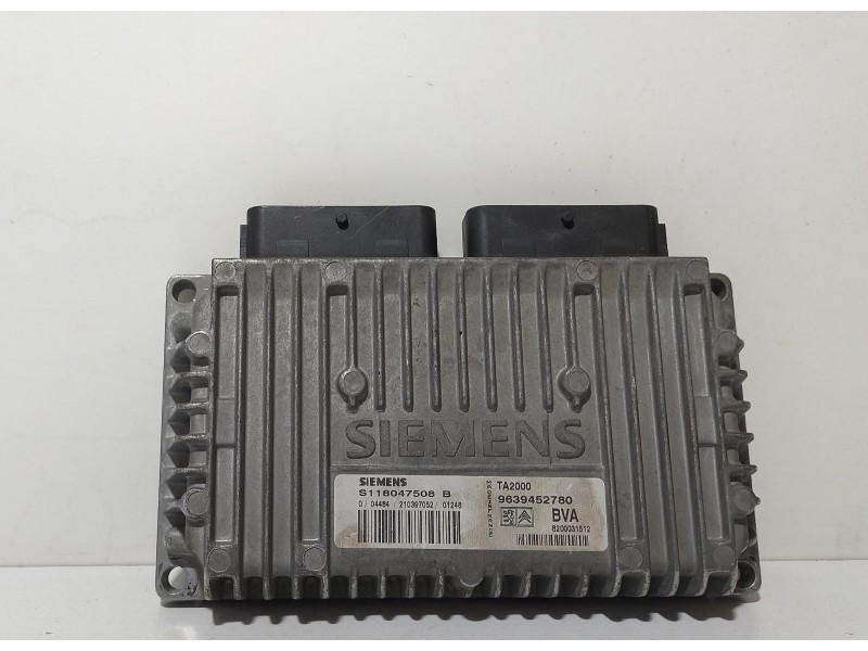 Recambio de centralita cambio automatico para citroën c5 berlina 2.0 16v exclusive automático referencia OEM IAM 9639452780 6940