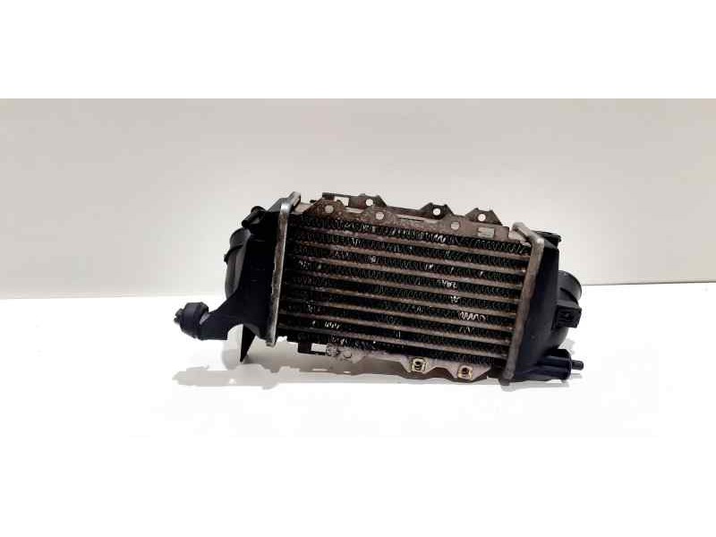 Recambio de intercooler para opel vectra b caravan 2.0 dti referencia OEM IAM 52475657 42490 