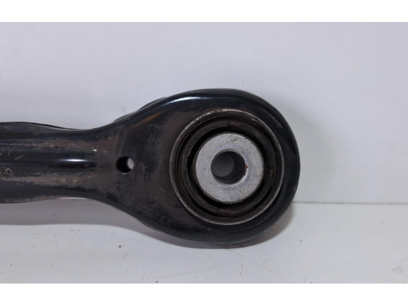 Recambio de brazo suspension superior trasero izquierdo para bmw serie 1 berlina (e81/e87) 118d referencia OEM IAM 33326765425 7