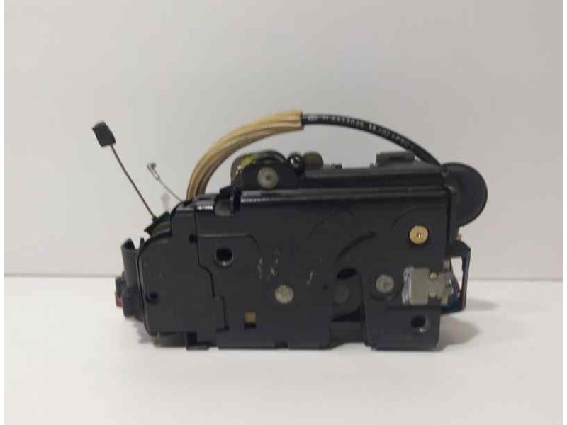 Recambio de cerradura puerta delantera derecha para volkswagen touareg (7la) 3.0 v6 tdi dpf referencia OEM IAM 3D1837016A 85910 