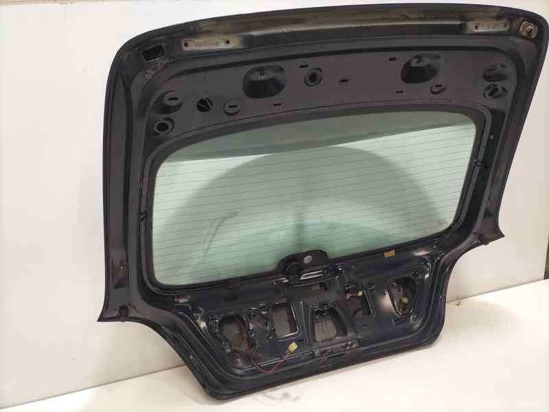 Recambio de porton trasero para mg mg zr 100 d referencia OEM IAM BHA450310 82669 