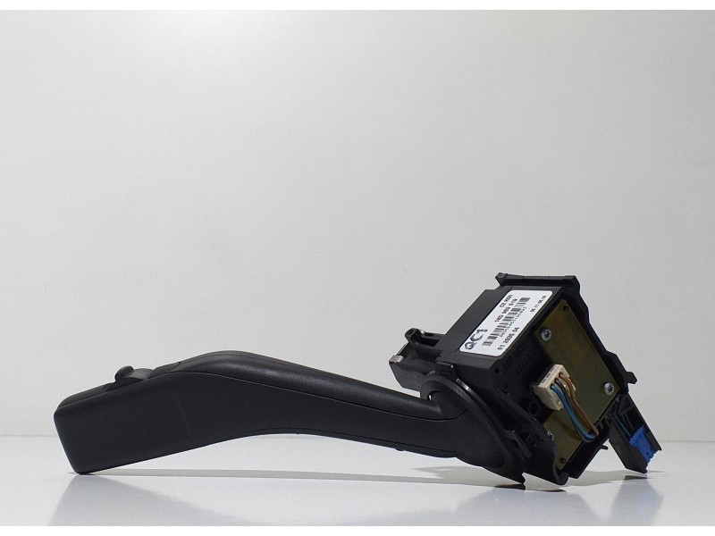 Recambio de mando limpia para volkswagen touran (1t1) 2.0 tdi referencia OEM IAM 1K0953519 66798  Recambio de mando limpia para volkswagen touran (1t1) 2.0 tdi referencia OEM IAM 1K0953519 66798