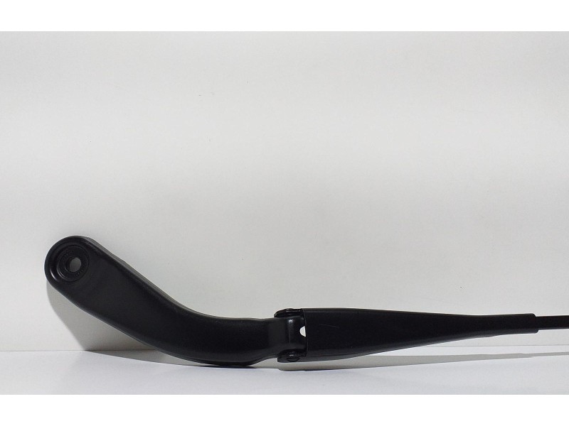 Recambio de brazo limpia delantero izquierdo para bmw serie 1 lim. (f20) 116d referencia OEM IAM 61617239519 59686 