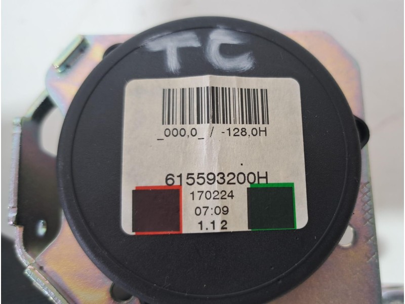 Recambio de cinturon seguridad trasero central para skoda yeti active referencia OEM IAM 5L6857807D 76546 R