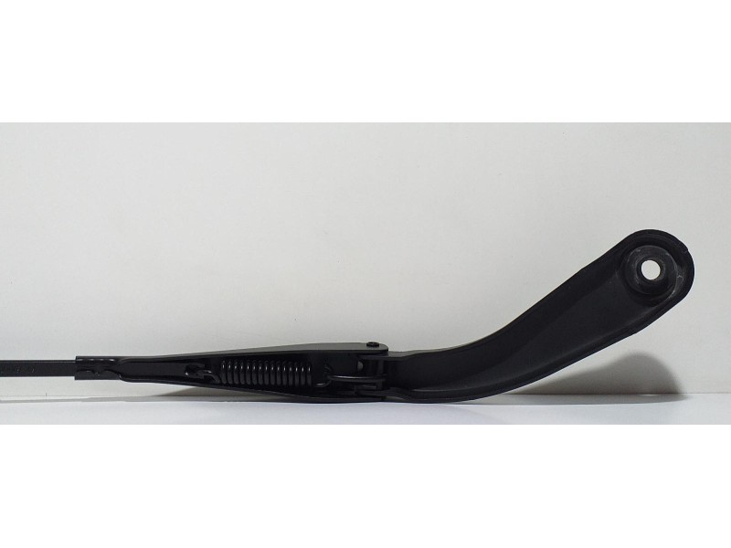 Recambio de brazo limpia delantero izquierdo para bmw serie 1 lim. (f20) 116d referencia OEM IAM 61617239519 59686 