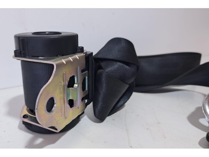 Recambio de cinturon seguridad trasero derecho para skoda yeti active referencia OEM IAM 5LU857447 76547 R