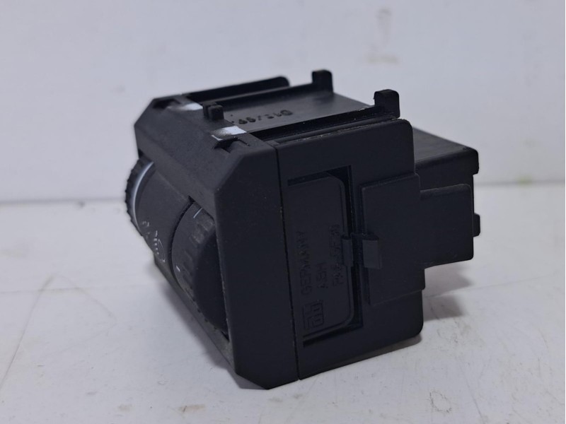 Recambio de intercooler para skoda yeti active referencia OEM IAM 5L0941333 76548 R