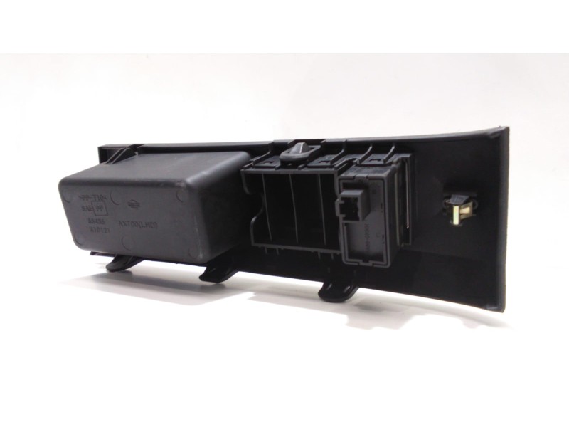 Recambio de intercooler para nissan micra (k12e) acenta referencia OEM IAM 68485AX700 47599 