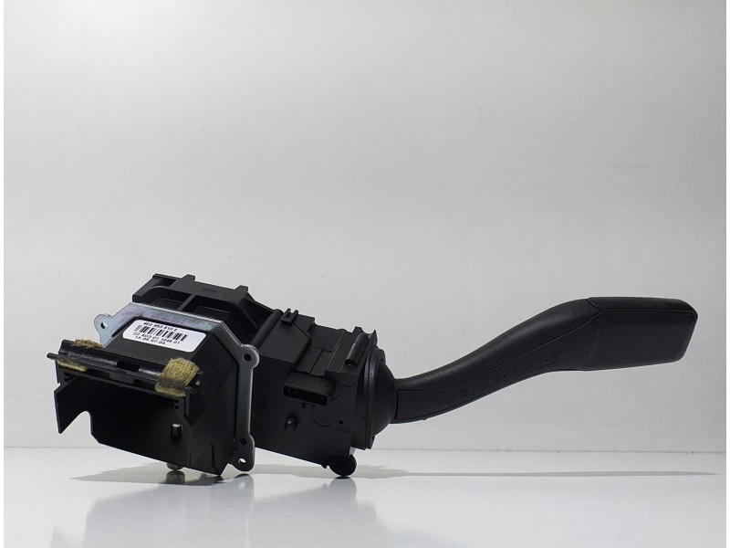 Recambio de mando intermitentes para audi a6 avant (4f5) 3.0 v6 24v tdi referencia OEM IAM 4E0953513E 66806 
