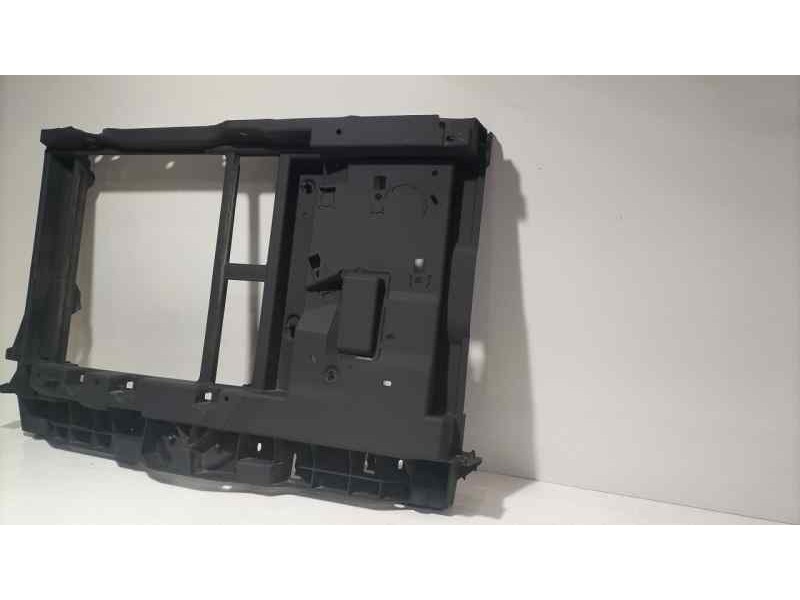 Recambio de panel frontal para peugeot 207 confort referencia OEM IAM 9682586480 80856 