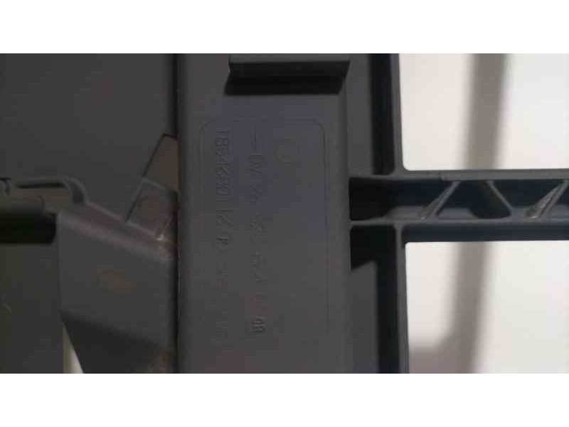 Recambio de panel frontal para peugeot 207 confort referencia OEM IAM 9682586480 80856 