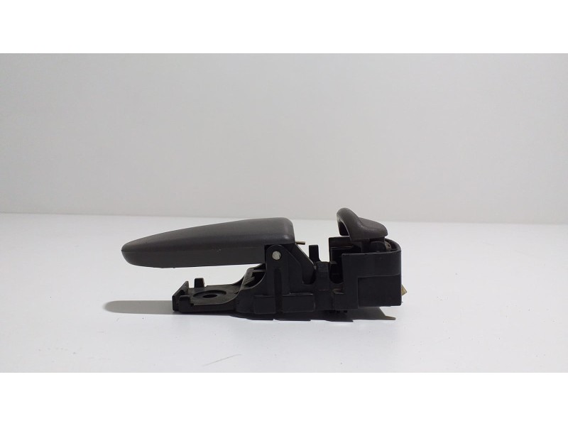 Recambio de maneta interior trasera derecha para ford maverick (ml) glx referencia OEM IAM TD27 55487 